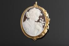 Ladies 18kt yellow gold .34mm cameo pin/pendant. Showing Replacement Value $850.00. The Late Joe & B
