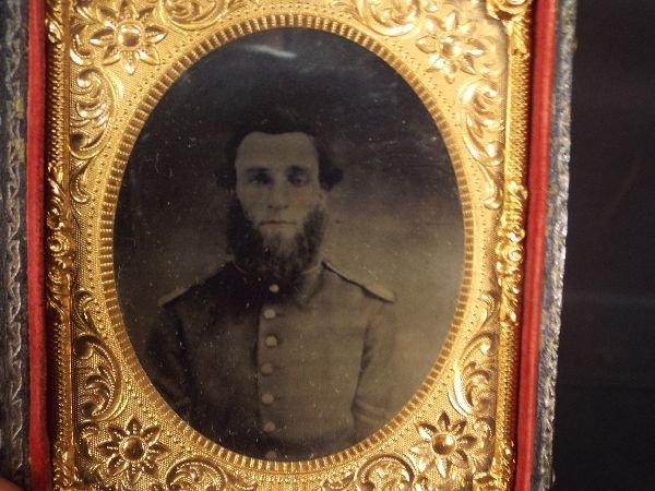 LOT (2) Civil War Soldier Tin Type Photos