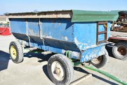 Flare Box Wagon on John Deere Gear