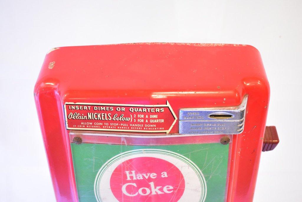 Vendo Coca Cola 25 Cent Coin Changer on Cast Iron Lollipop Base