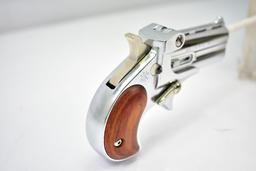 Davis, Model DM-22 Derringer, 22 Mag Cal., Double Barrel