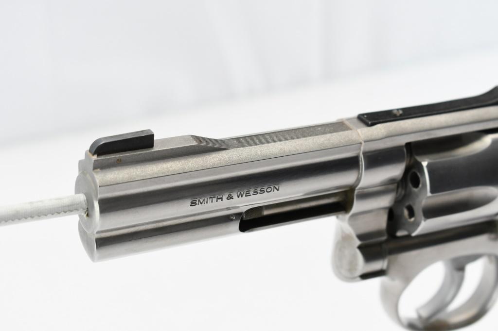 1993 Smith & Wesson, Model 617 (4"), 22 LR, Revolver (W/ Box), SN - BNW4038