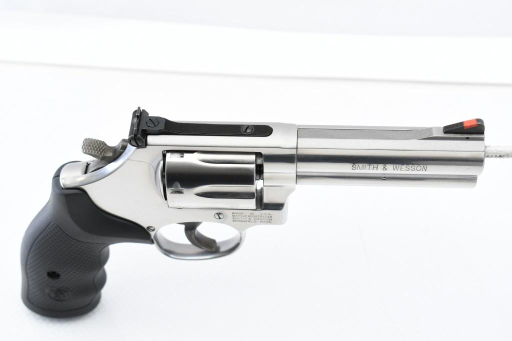 Smith & Wesson, Model 686-6 Stainless, 357 Magnum, Revolver (W/ Case), SN - DKY5023