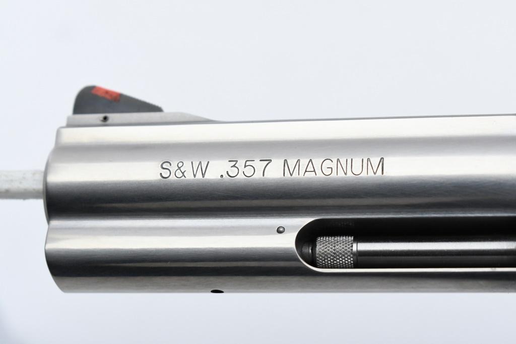 Smith & Wesson, Model 686-6 Stainless, 357 Magnum, Revolver (W/ Case), SN - DKY5023