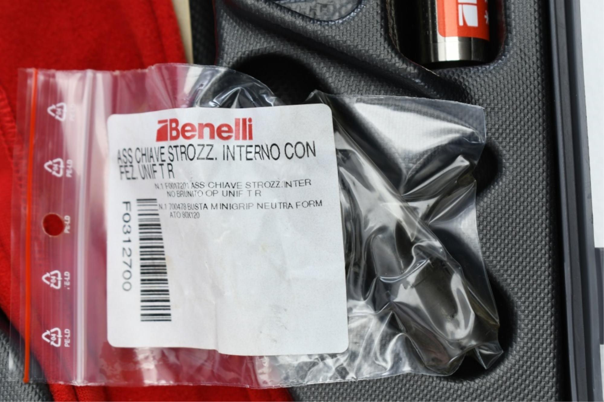 Benelli, Montefeltro Silver, 12 Ga. (28"), Semi-Auto (NIB W/ Hardcase & Chokes), SN - MS12-7258K14