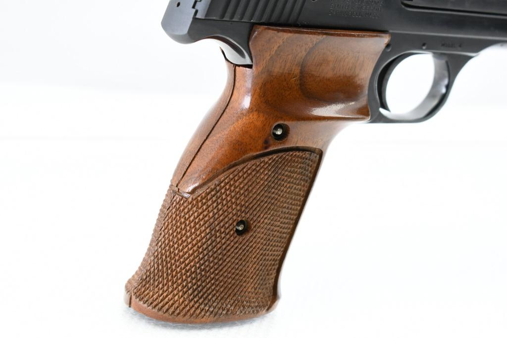 1977 Smith & Wesson, Model 41, 22 LR, Semi-Auto, SN - A323211