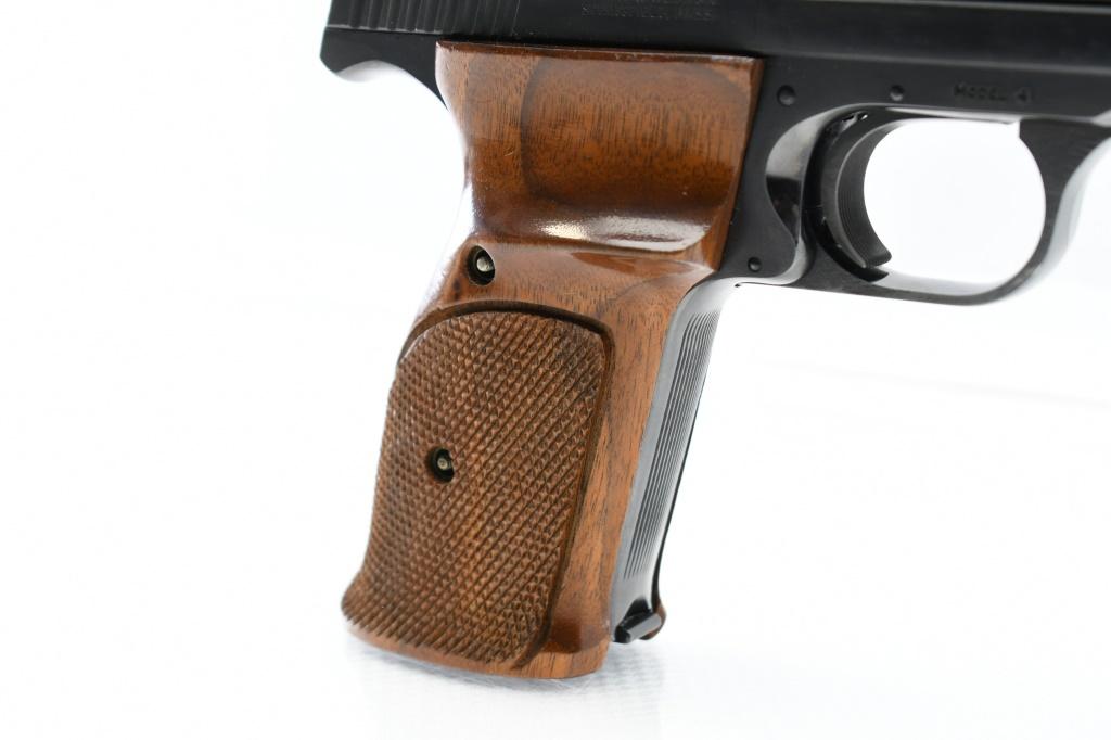 1977 Smith & Wesson, Model 41, 22 LR, Semi-Auto, SN - A323211
