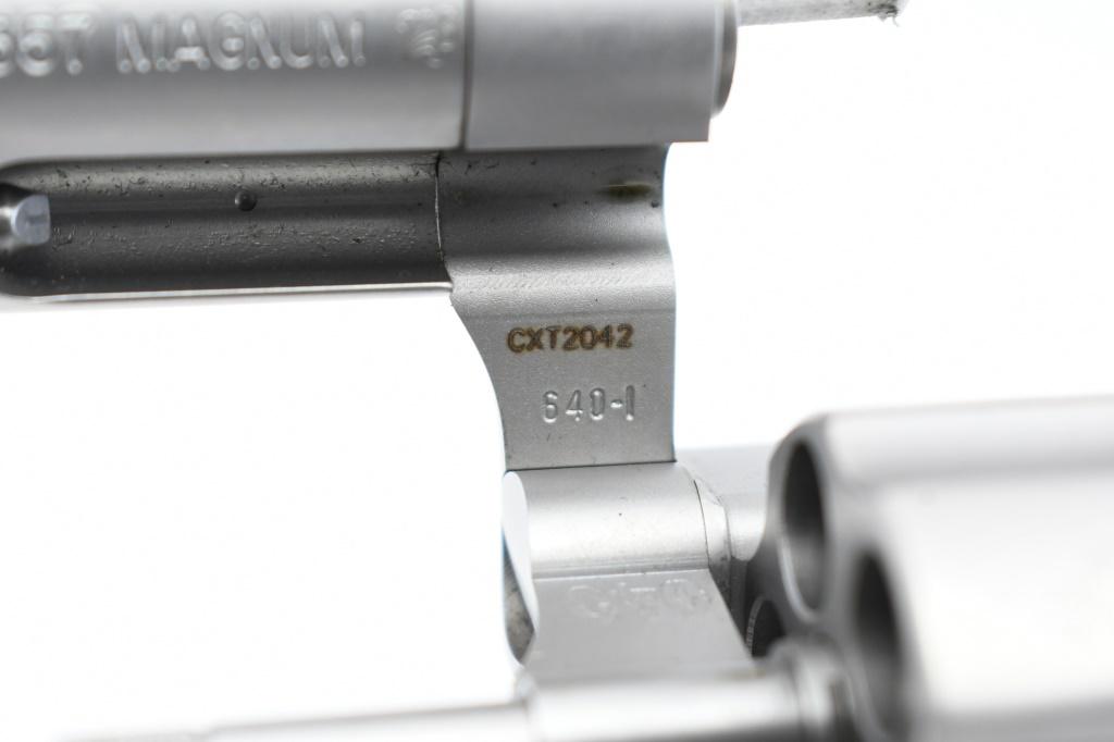 Smith & Wesson, 640-1 Engraved Stainless, 357 Magnum, Revolver (NIB), SN - CXT2042