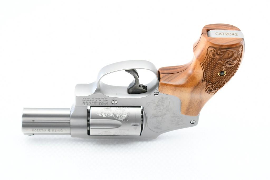Smith & Wesson, 640-1 Engraved Stainless, 357 Magnum, Revolver (NIB), SN - CXT2042
