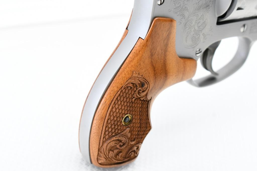 Smith & Wesson, 640-1 Engraved Stainless, 357 Magnum, Revolver (NIB), SN - CXT2042