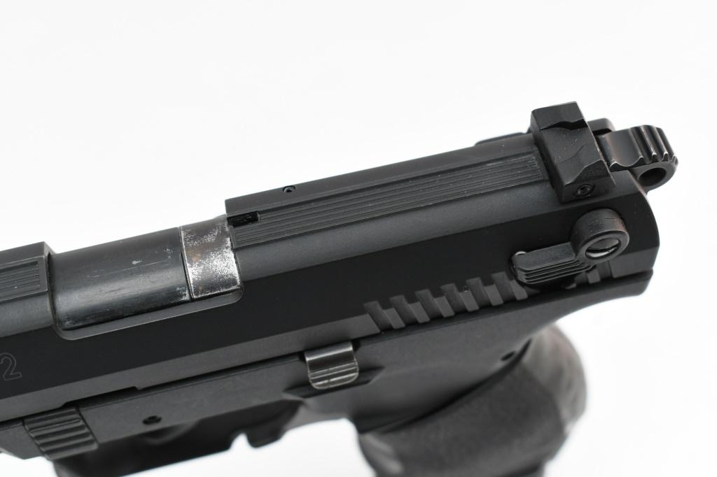 Walther P22 Target (5" W/ Q-Style Stabilizer), 22 LR, Semi-Auto (W/ Hardcase), SN - B003108