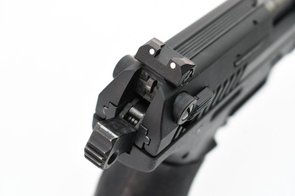 Walther P22 Target (5" W/ Q-Style Stabilizer), 22 LR, Semi-Auto (W/ Hardcase), SN - B003108