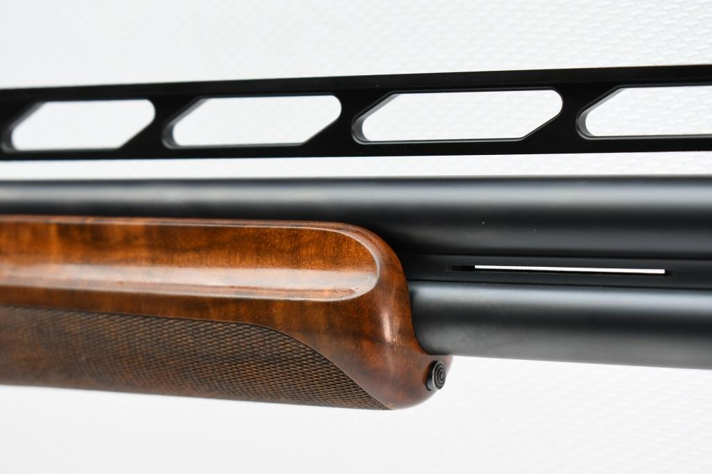 Caesar Guerini Magnus Limited Trap Combo (32" & 34"), 12 Ga. (W/ Hardcase), SN - 115906
