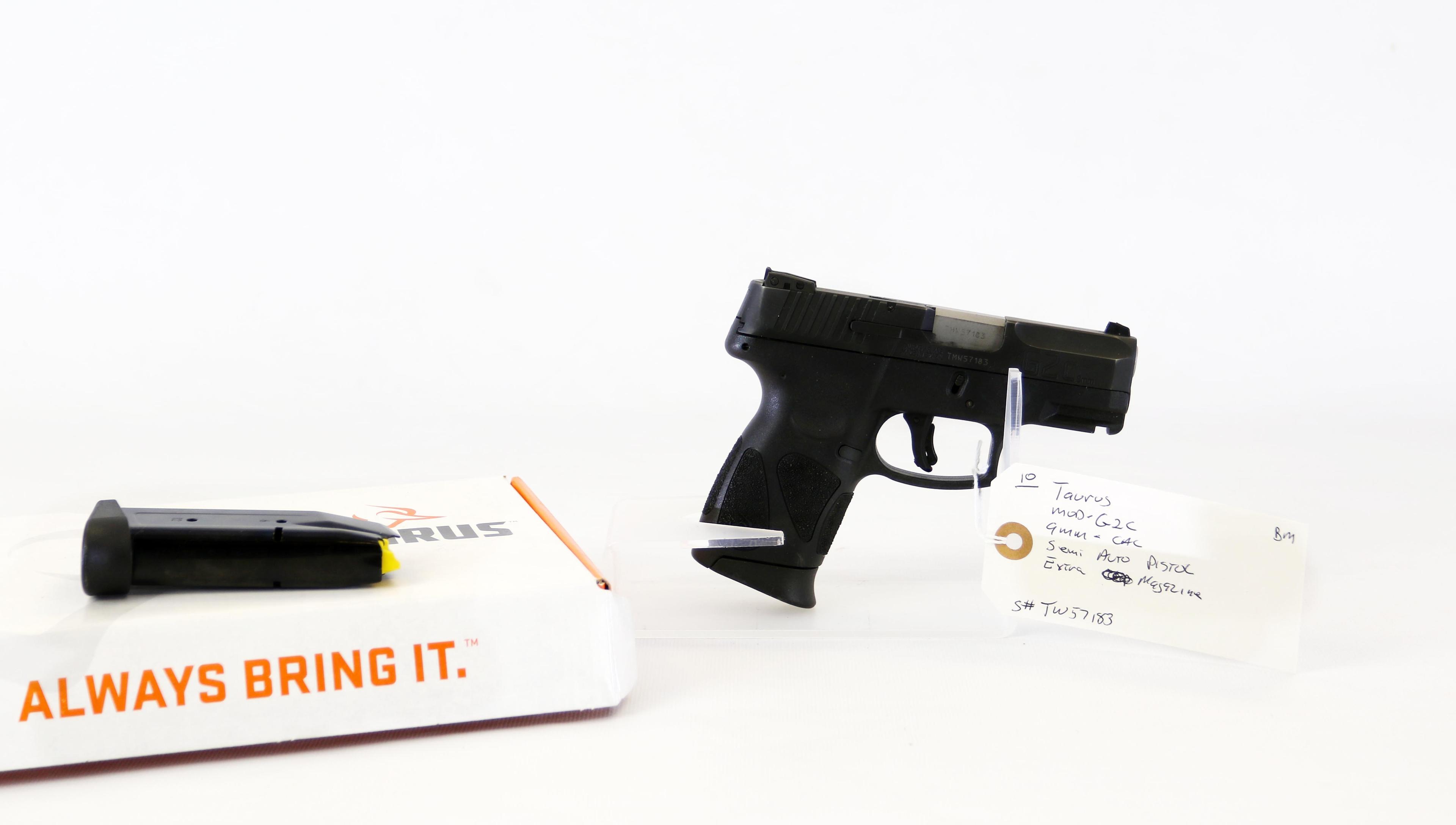 Taurus mod G2C 9mm cal semi auto pistol