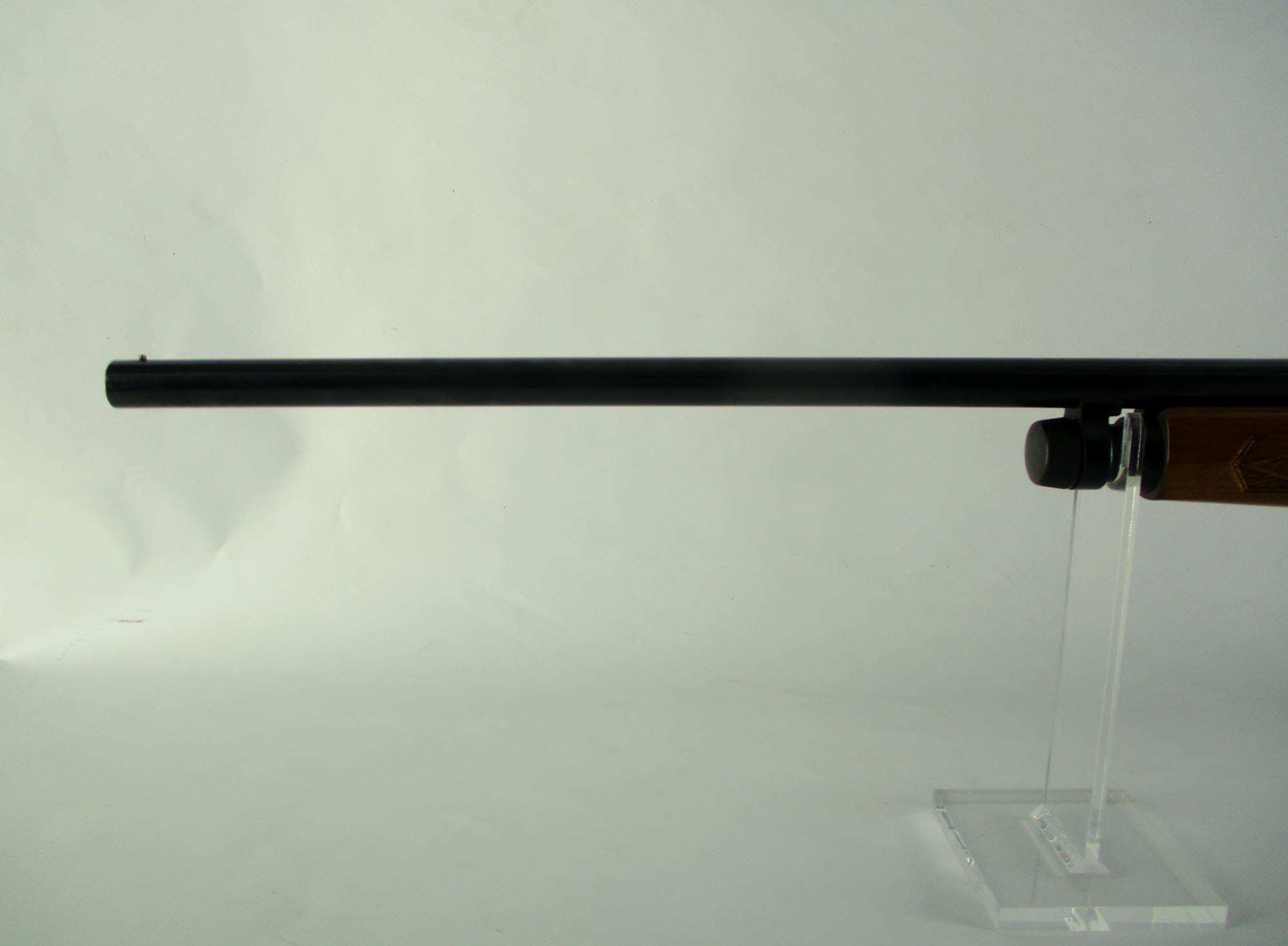 Winchester mod 1200 16 ga pump shotgun