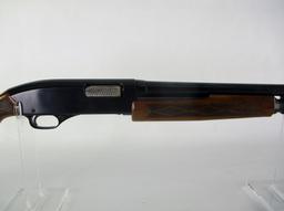 Winchester mod 1200 12 ga pump shotgun
