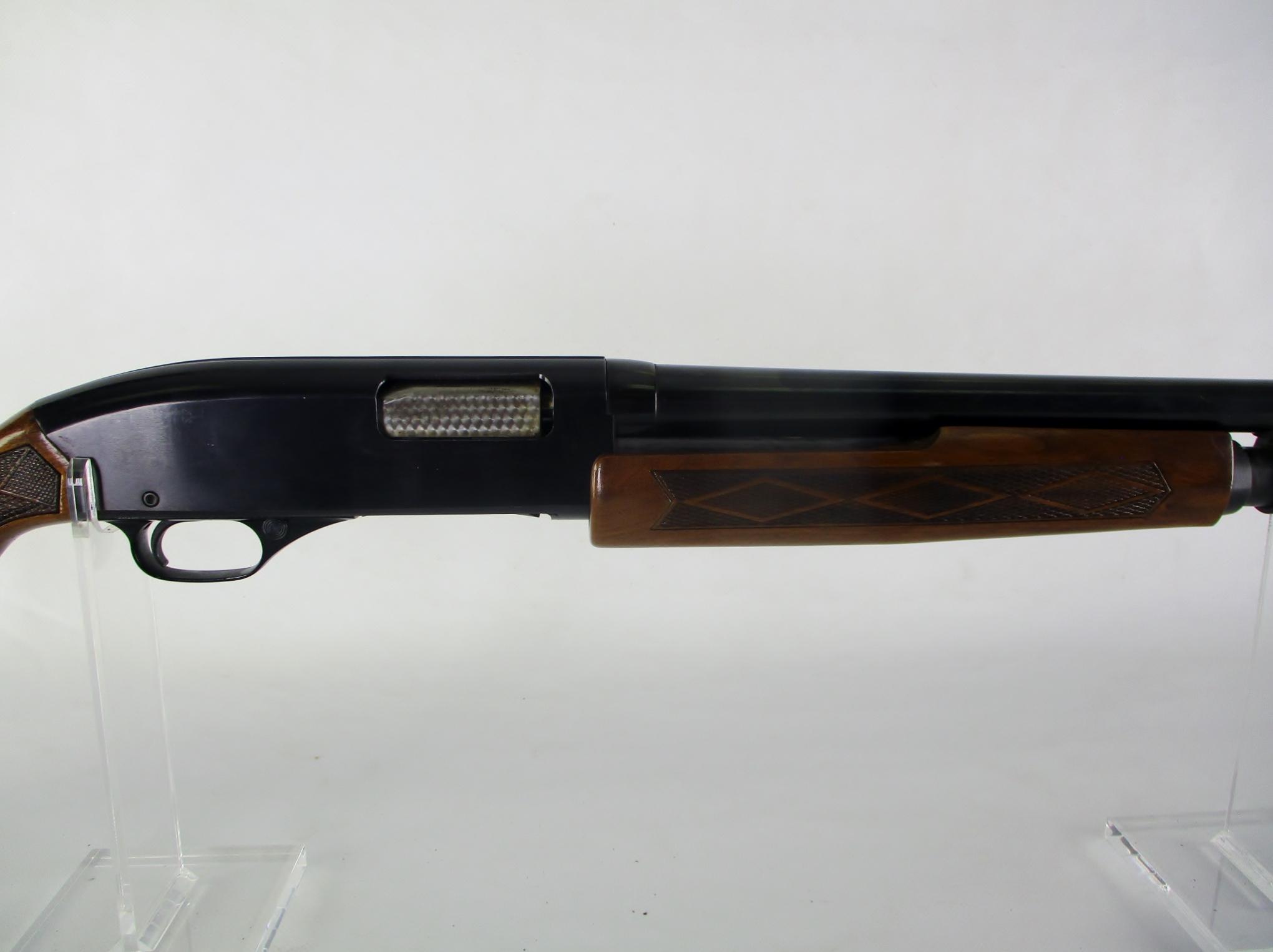 Winchester mod 1200 12 ga pump shotgun