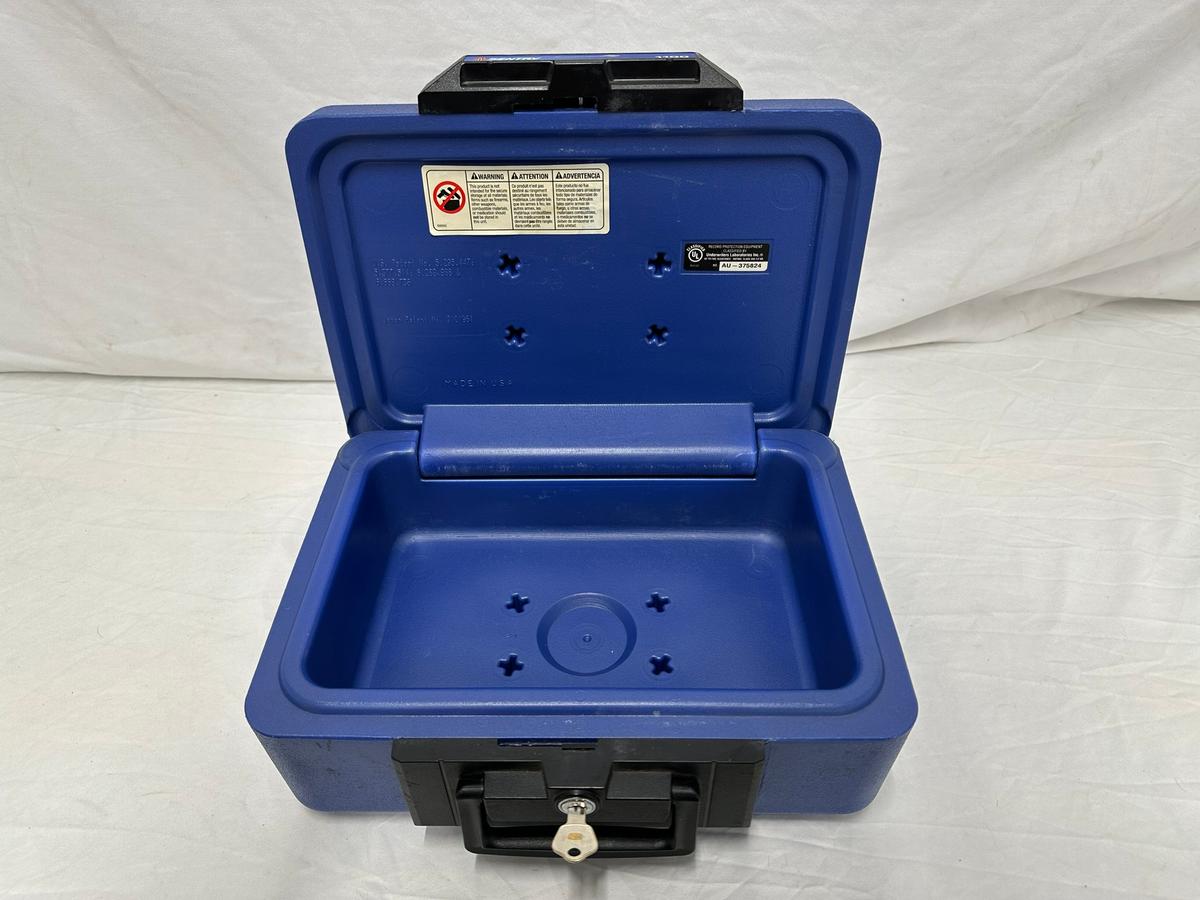 Sentry locking safe box with key