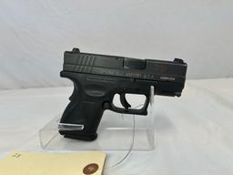Springfield Armory XD9 9x19 cal semi-auto pistol