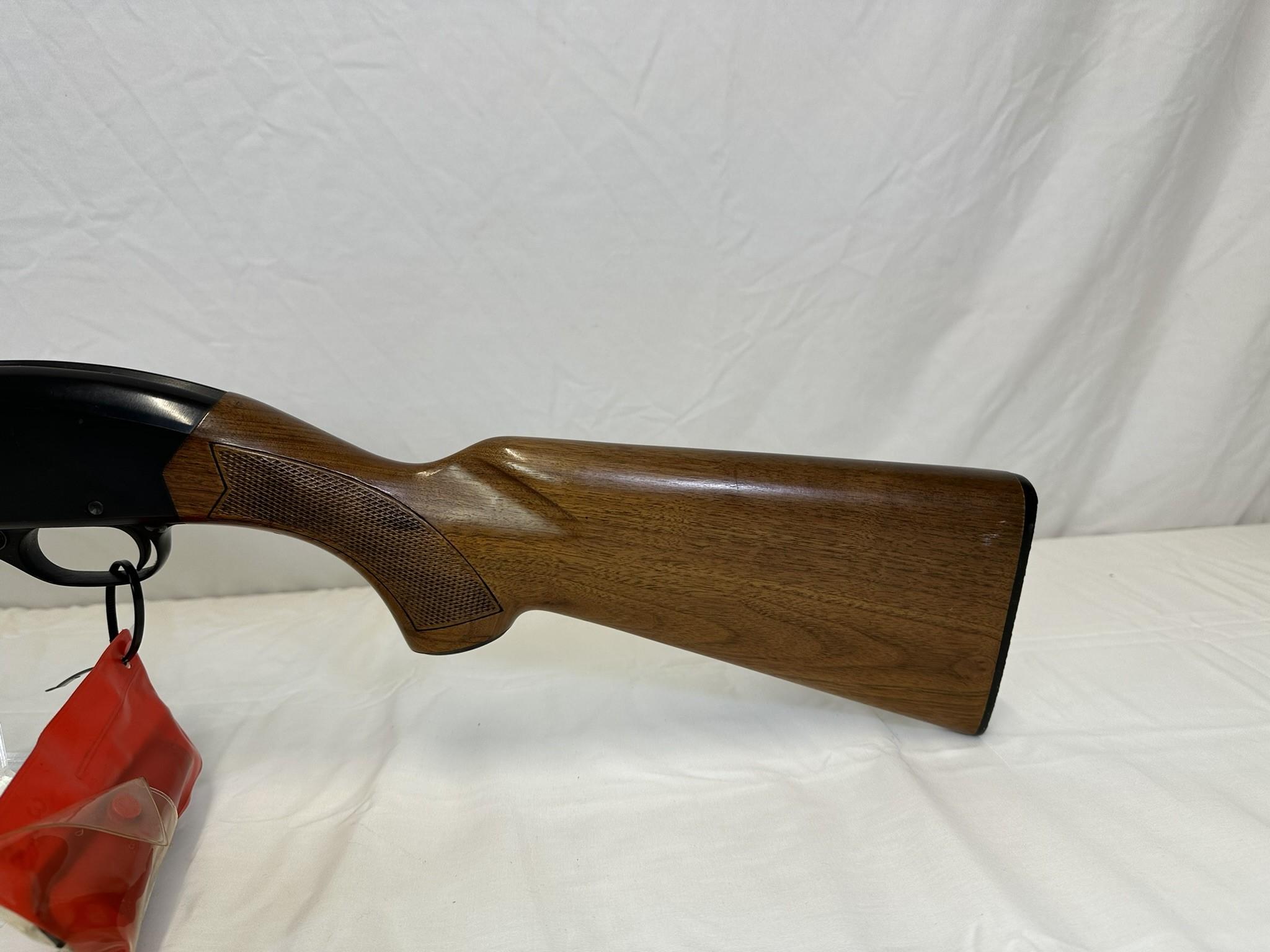 Winchester mod 1200 20 ga pump shotgun