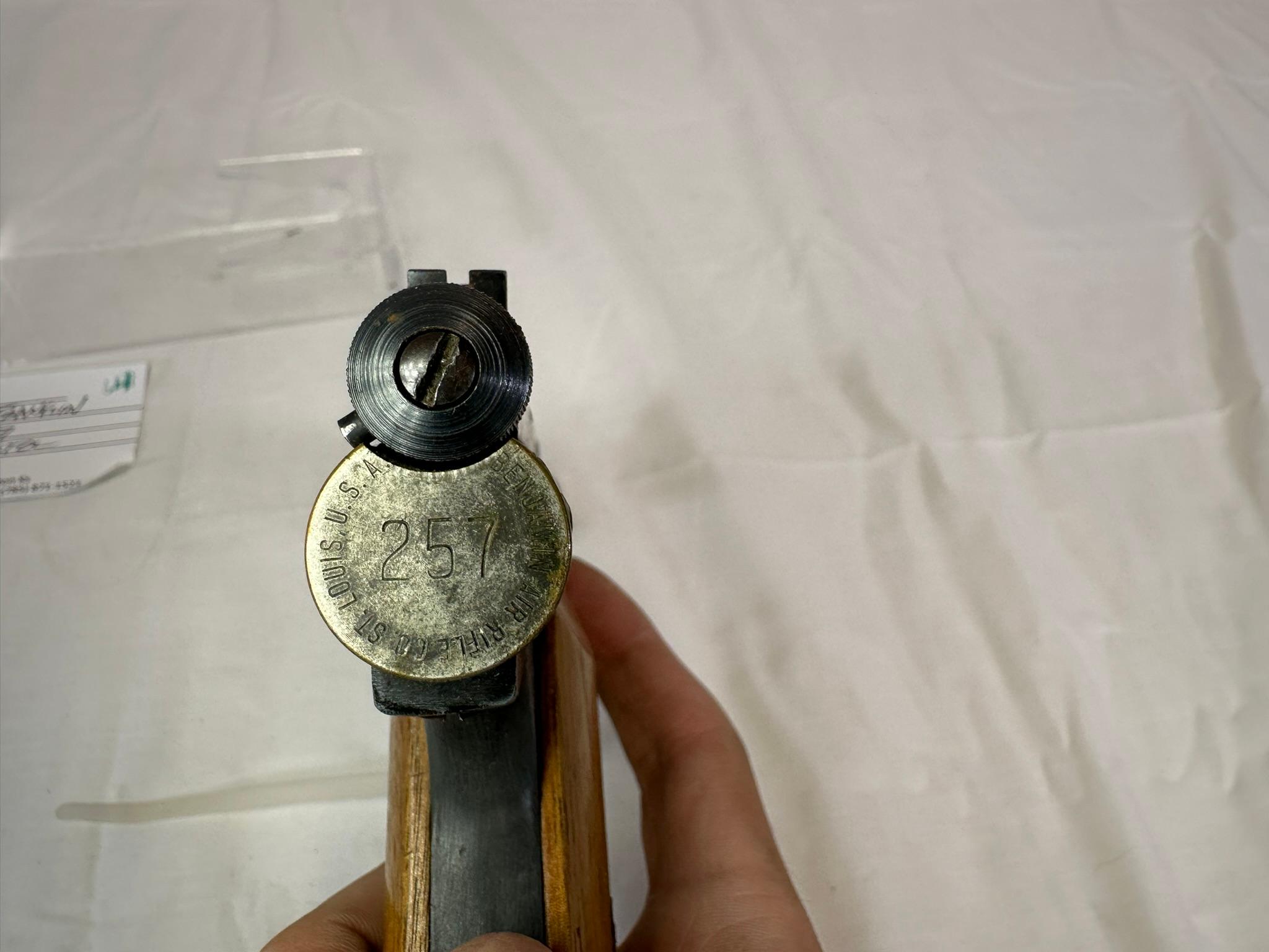 Vintage Benjamin Franklin .177 CO2 air pistol