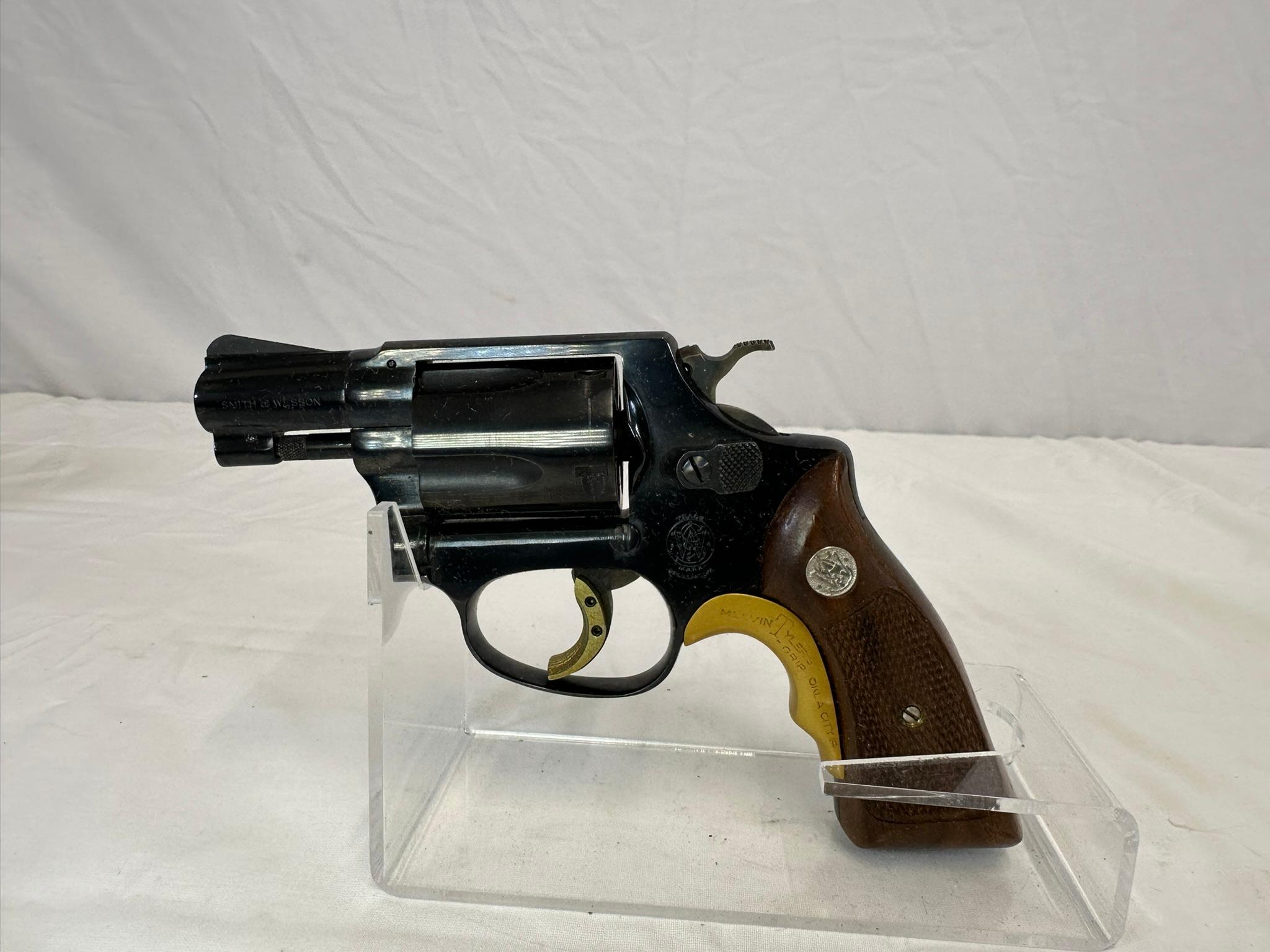 Smith & Wesson Chiefs Special 38 spcl revolver