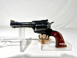 RUGER NEW MODEL BLACKHAWK 44 MAG REVOLVER