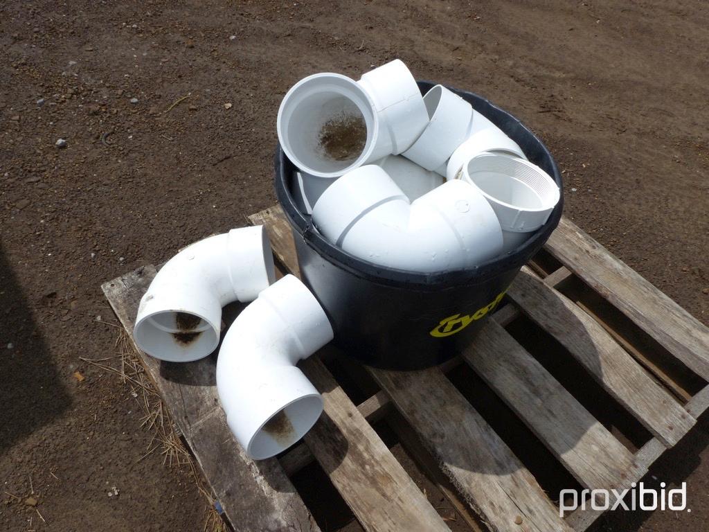 BUCKET W/PVC FITTINGS