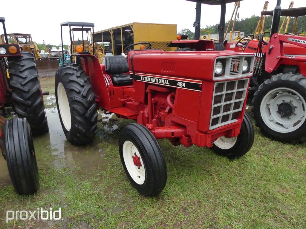 INTERNATIONAL 484 TRACTOR