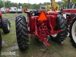 INTERNATIONAL 484 TRACTOR