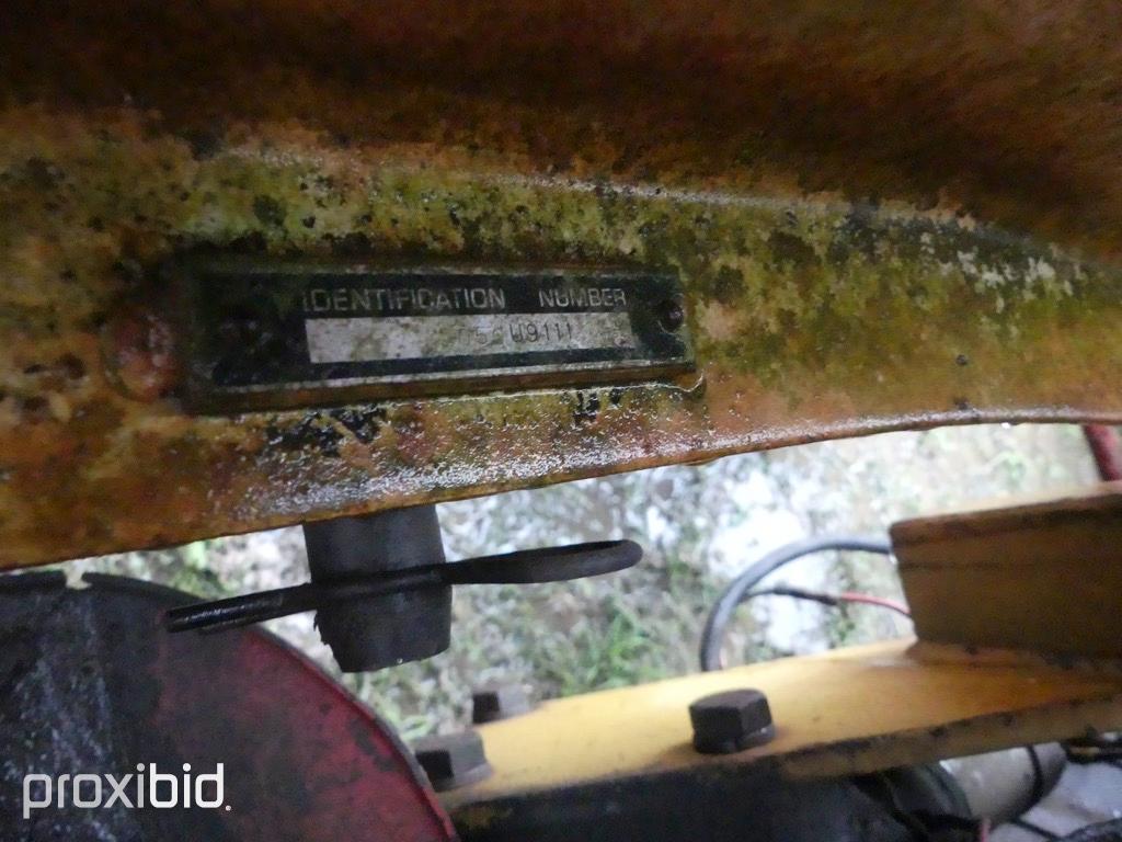 INTERNATIONAL 574D TRACTOR