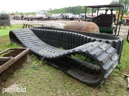 BIG EXCAVATOR TRACKS