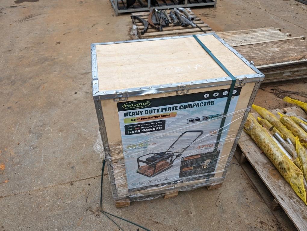 NEW PALADIN HEAVY DUTY PLATE COMPACTOR