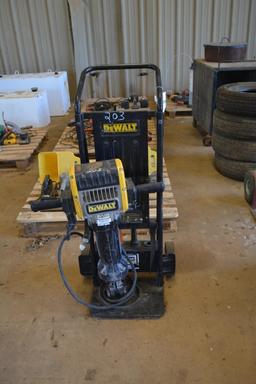 DEWALT PROTECT JACK HAMMER W/DOLLY