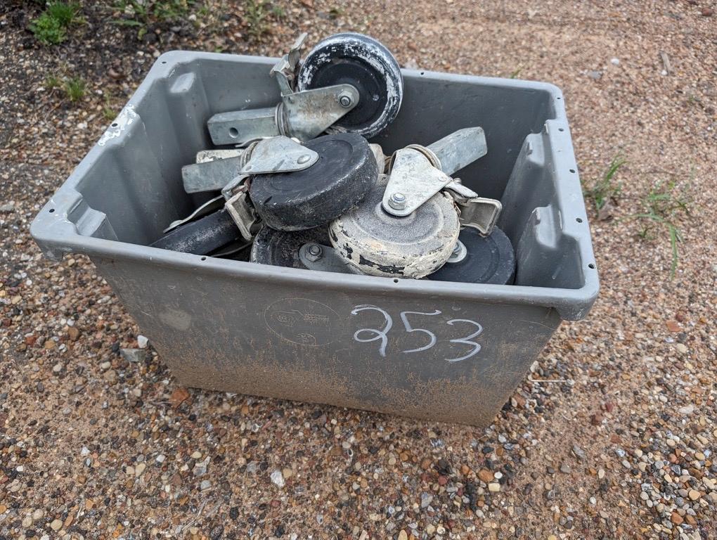 BOX OF SCAFFOLDING WHEELS