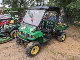 JOHN DEERE GATOR SIDE BY SIDE