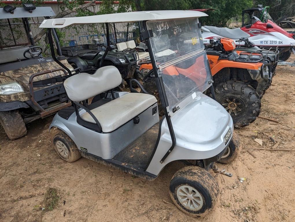 2019 EZ-GO GOLF CART W/CHARGER