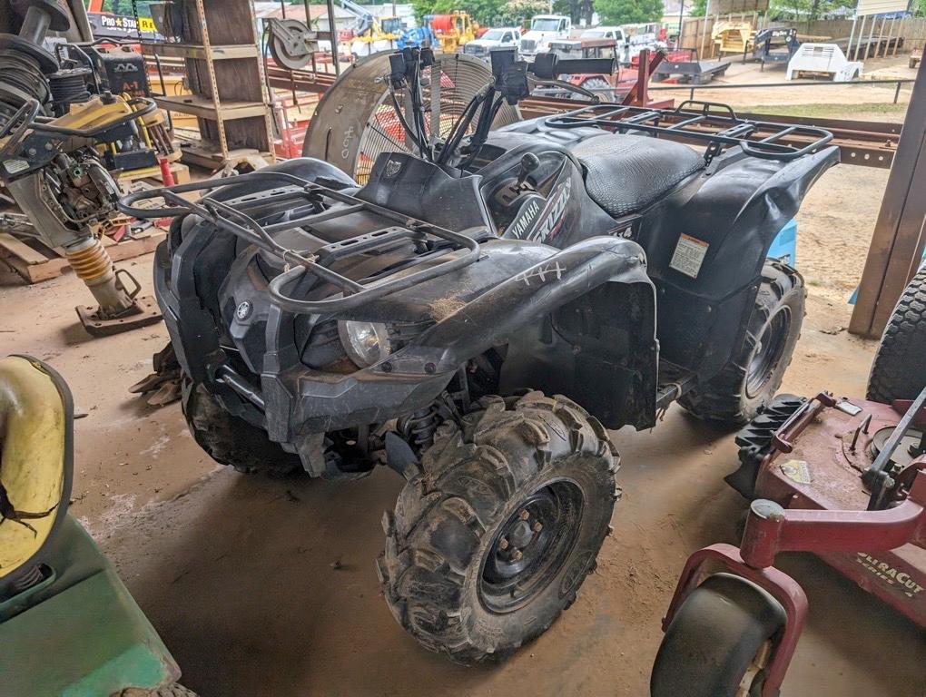 YAMAHA GRIZZLY 700 FOUR WHEELER 4X4