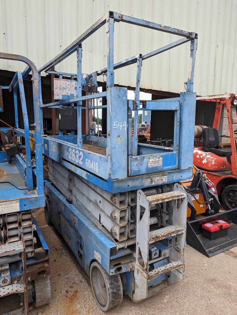 GENIE 2632 ELECTRIC MANLIFT
