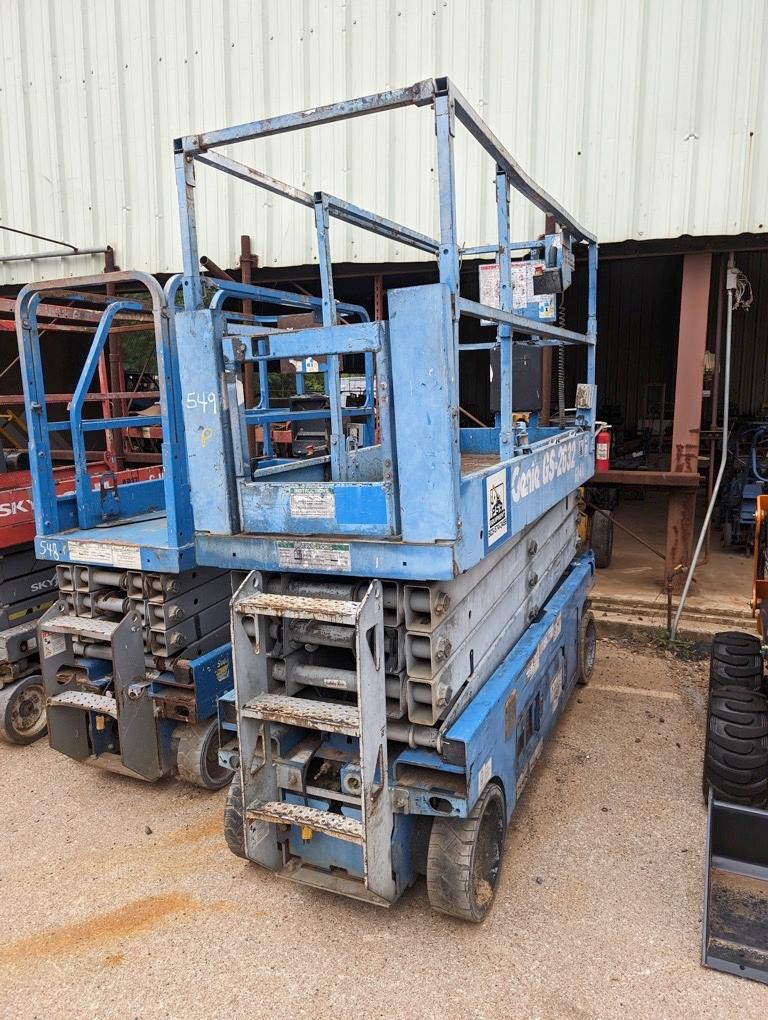 GENIE 2632 ELECTRIC MANLIFT