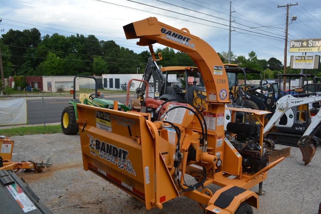 BANDIT MODEL 65XP WOOD CHIPPER