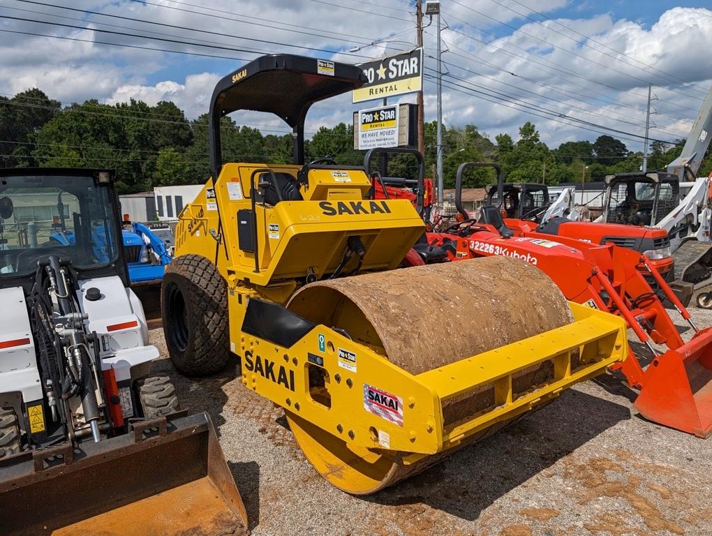 2022 SAKAI SV414D ROLLER PACKER