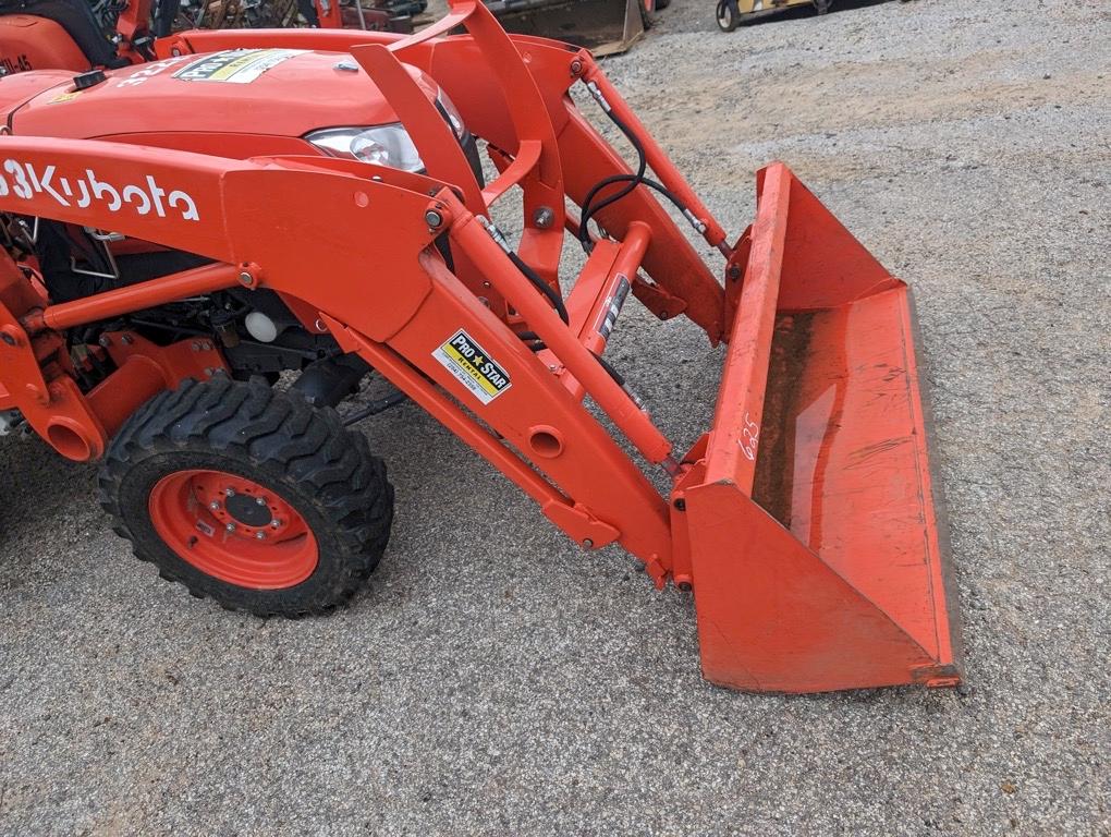 KUBOTA L2501 TRACTOR