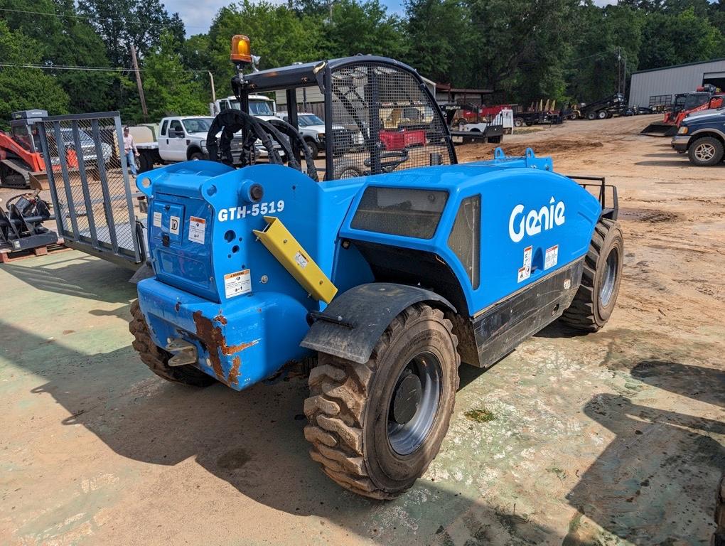 2020 GENIE GTH-5519 TELESCOPIC FORKLIFT