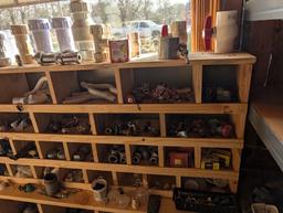 10FT LONG SHELF ORGANIZER, 90 HOLE