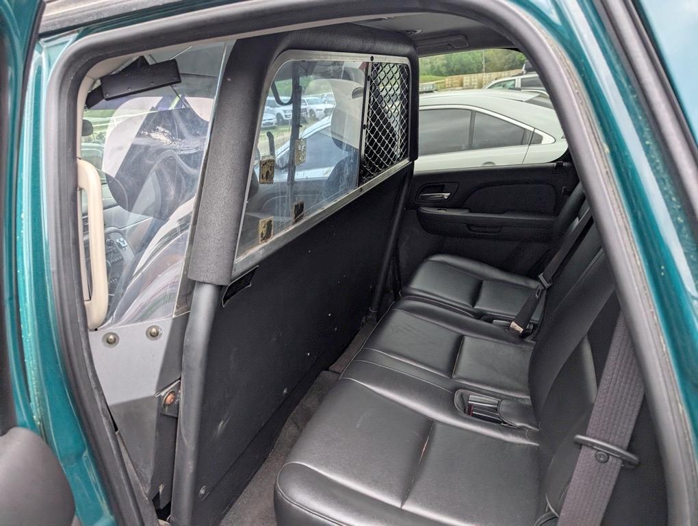 2013 CHEVY TAHOE AUTO CAR 4 DOOR