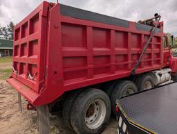 1998 MACK DUMP TRUCK 8 SPEED TRANSMISSION