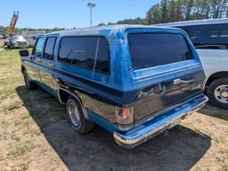1988 CHEVY SUBURBAN, AUTO, SHOWING 61,295 MIS