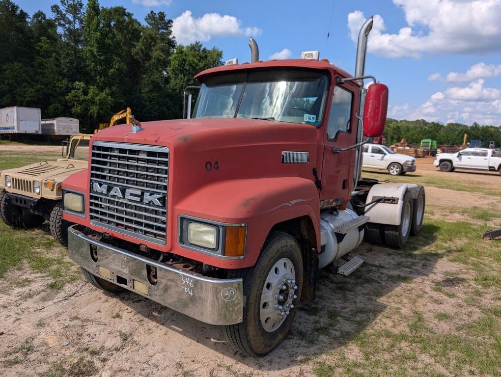 2004 MACK DAY CAB TRUCK