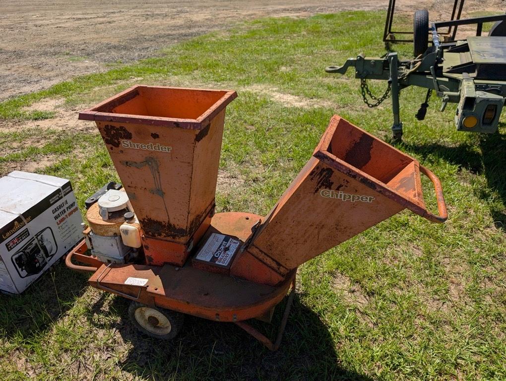 CHIPPIT WOOD CHIPPER ON WHEELS